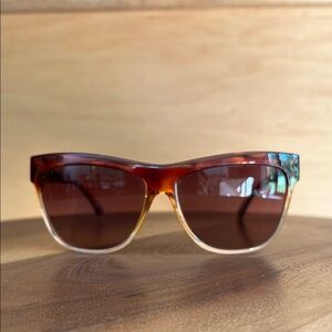 Electric Sunglasses with Case